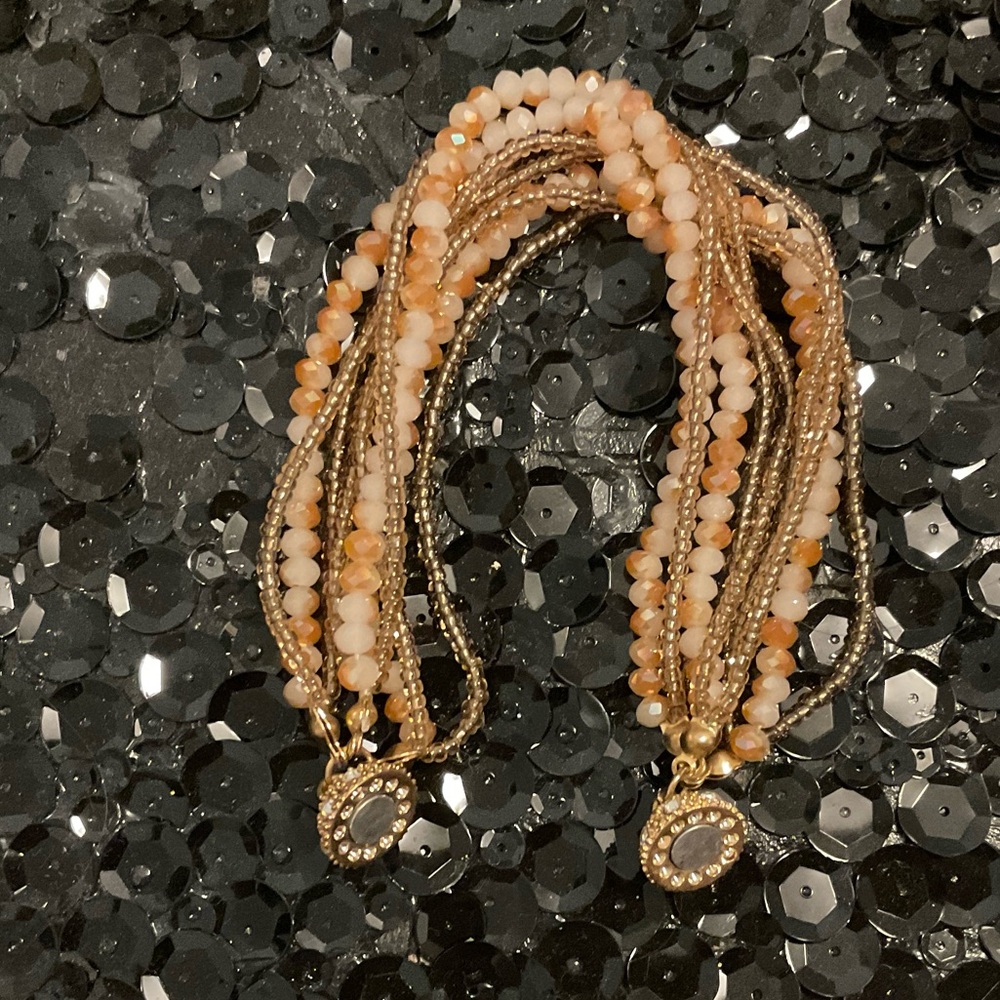 ~8” gold-tone peach 9-strand beaded bracelet magnetic clasp costume jewelry - Picture 4 of 6